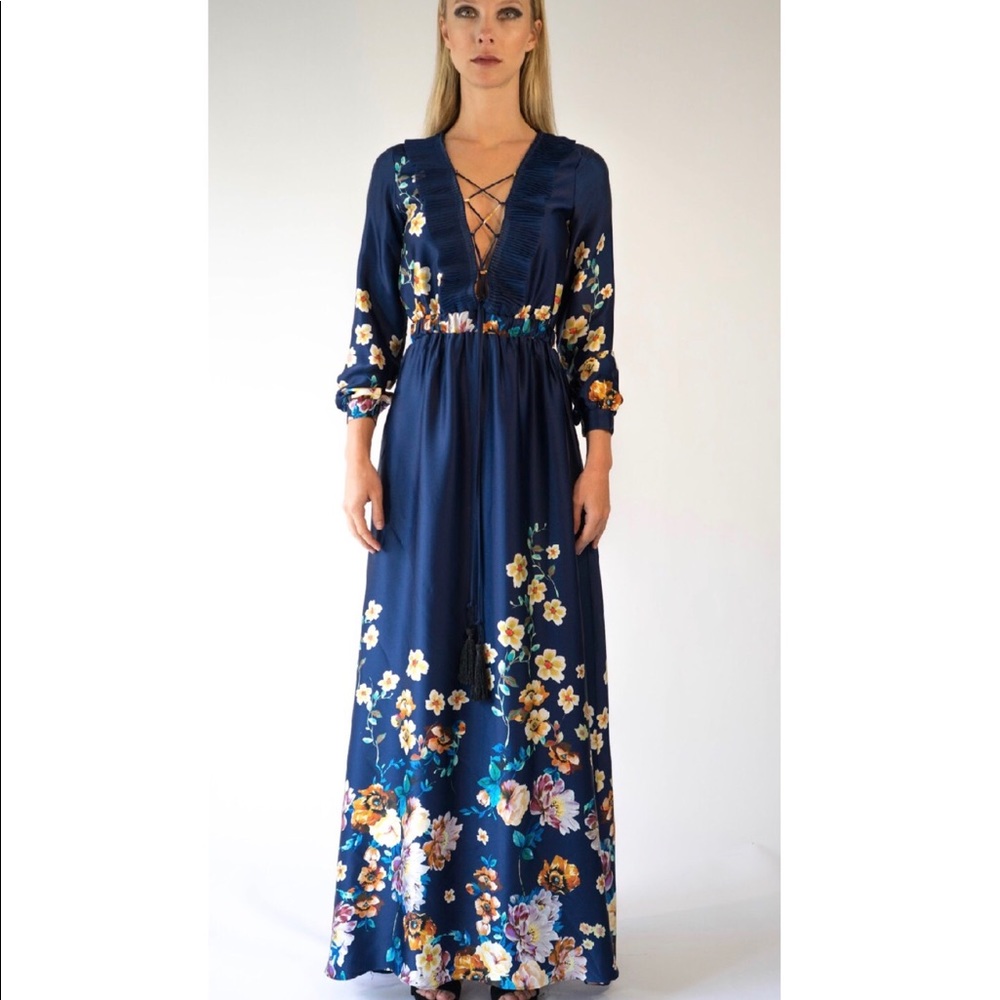 Awâsis Pachëco Clothing floral Maxi Dress